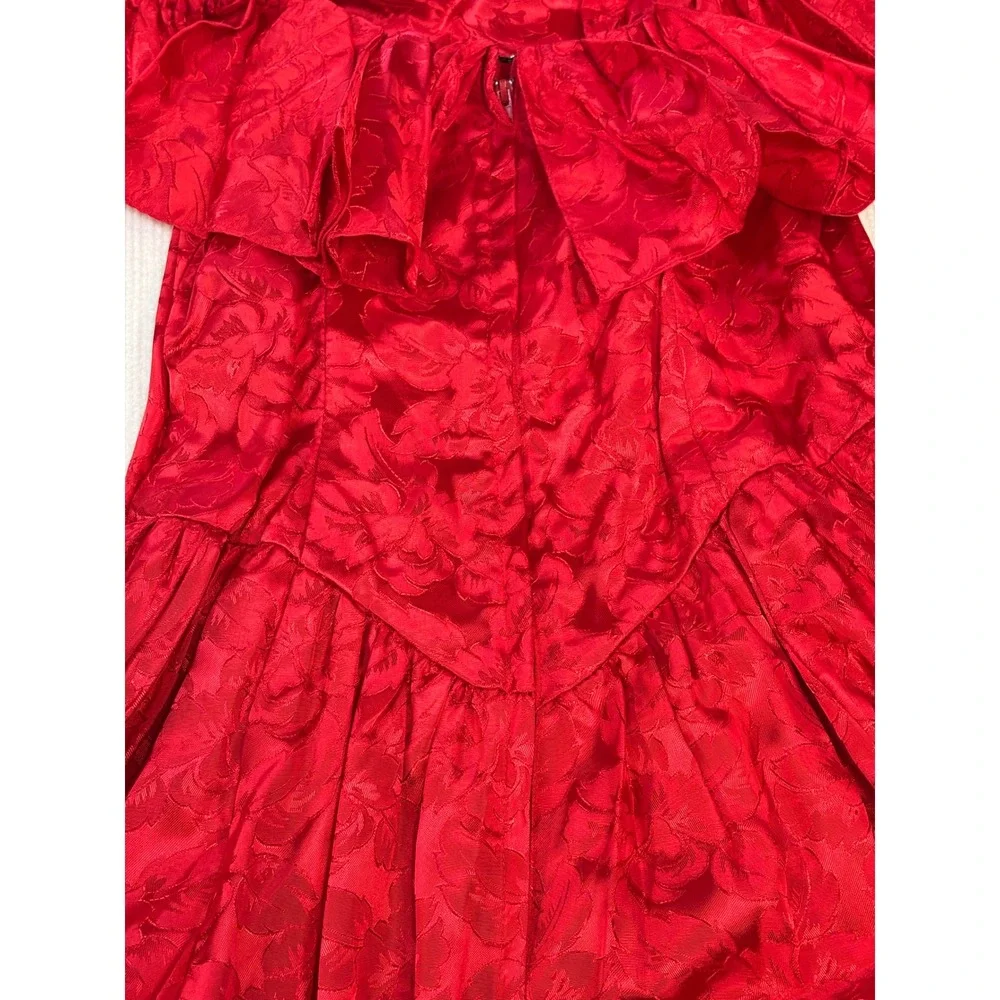 Vintage Red Floral Jacquard Off Shoulder Basque Waist Goth Renaissance‎ Dress